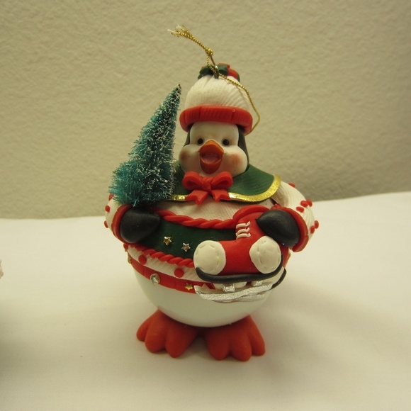 Vintage Traditions collectible Christmas Characters -Chubby Santa & Penguin - Picture 3 of 13